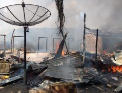 Dua Rumah dan Bedeng Empat Pintu di Tanjung Enim Ludes Terbakar