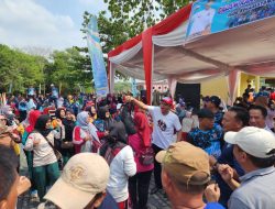Ribuan Guru Ikuti Jalan Sehat Haornas di Martapura