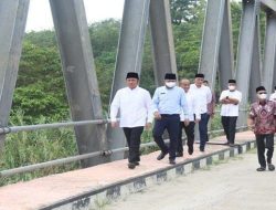 Gubernur Sumsel Meninjau Infrastruktur Jalan dan Jembatan Penghubung Antar Kabupaten di OKUT