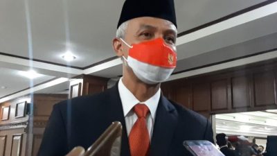 Jokowi Dinilai Sudah Beri Kode Ganjar Maju Capres, tapi PDI-Perjuangan Belum “Welcome”