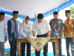 HD Hadiri Tabligh Akbar dan Tandatangani Prasasti Masjid