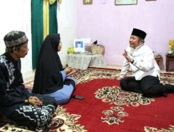 Sambangi Rumah Orangtua Santri AM, Gubernur Sumsel Tawarkan Pendampingan Hukum