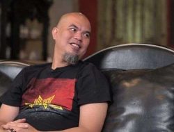 Tak Ingin Bawakan Lagu Elang, Ahmad Dhani Tinggalkan Panggung di Tengah Konser