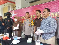 Kapolres OKU Timur Pimpin Kegiatan Press Release Ungkap Kasus Narkotika