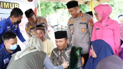 Polres OKU Timur – Polda Sumsel Gelar Baksos dan Stan Bakti Kesehatan di Desa Batu Mas Kecamatan Belitang II