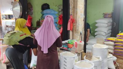 Harga Beras di Baturaja Merangkak Naik, Pedagang Keluhkan Turunnya Omzet