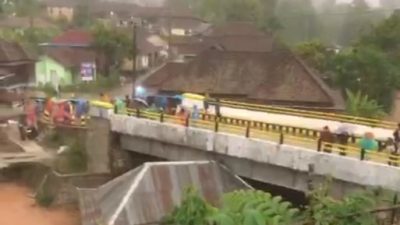 Breaking News : OKU Selatan Dikepung Banjir, Satu Rumah Hanyut