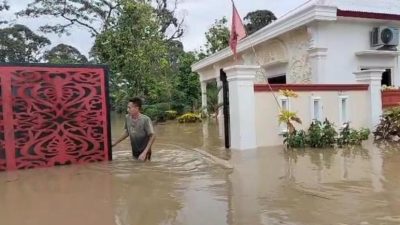 Rumah Bupati dan Wakil Bupati Muratara Terendam Banjir