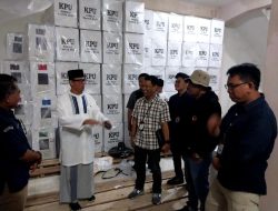 Pastikan Kesiapan Aman, PJ Bupati OKU Cek Gudang Logistik KPU